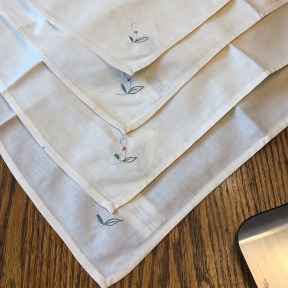 Vintage Set of 4 Napkins Candlelight in Color  with Embroidery